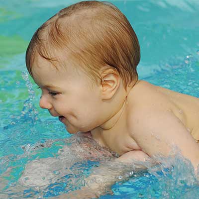 Babyschwimmen Freitag von 8-18 Monate